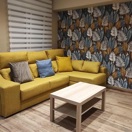 Apartamento Gael- Plaza Espana Avilés Exteriör bild