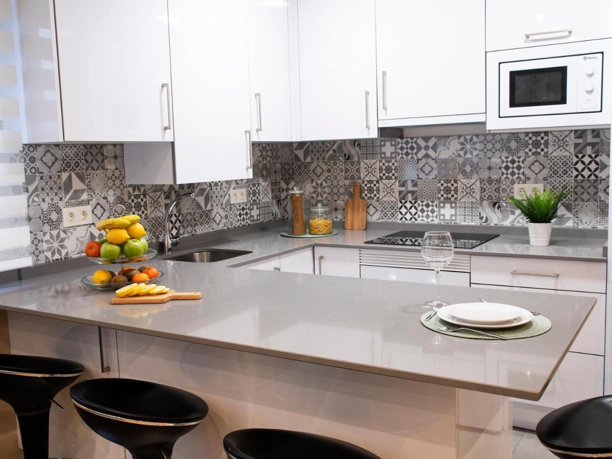 Apartamento Gael- Plaza Espana Avilés Exteriör bild