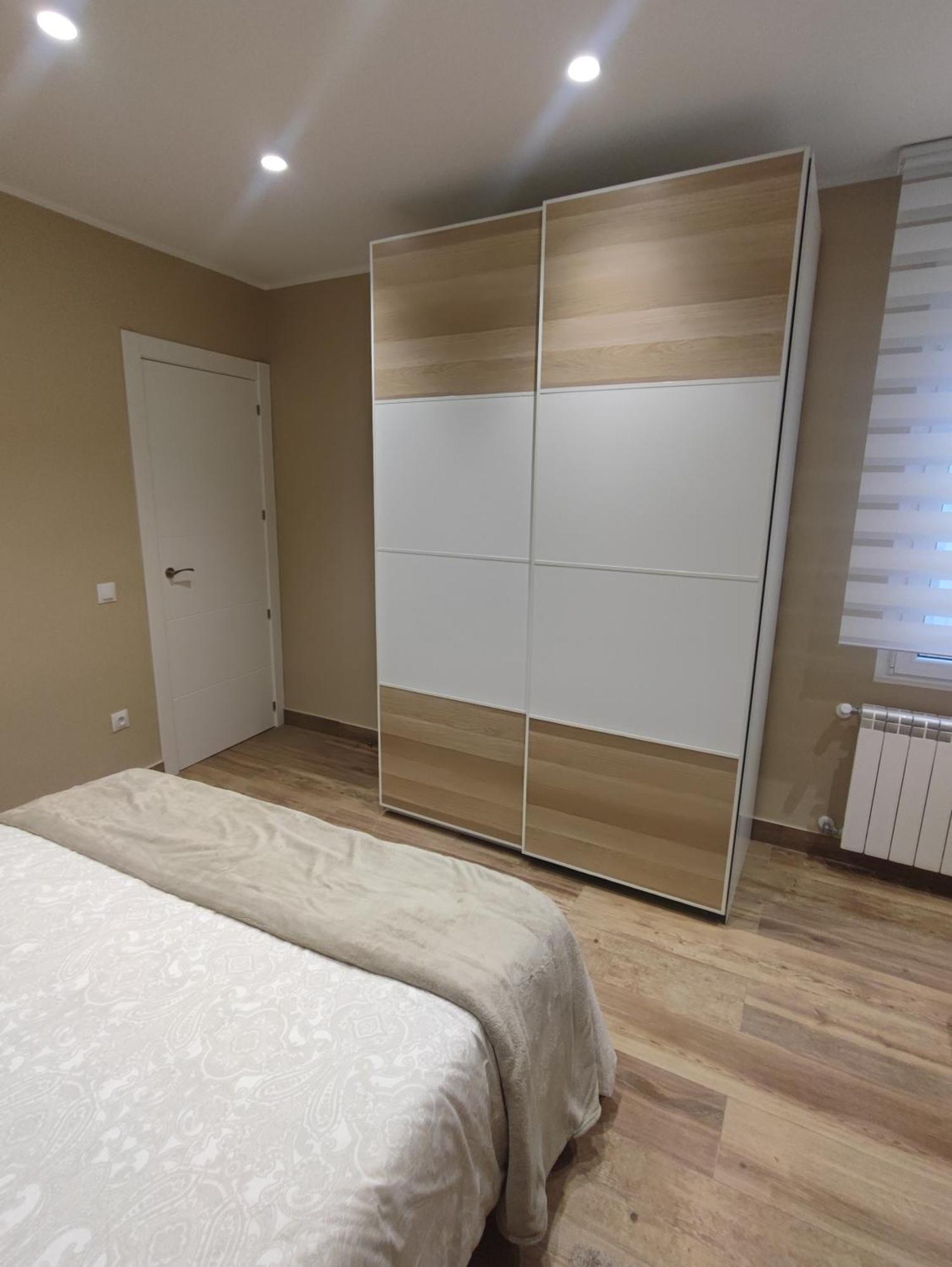 Apartamento Gael- Plaza Espana Avilés Exteriör bild